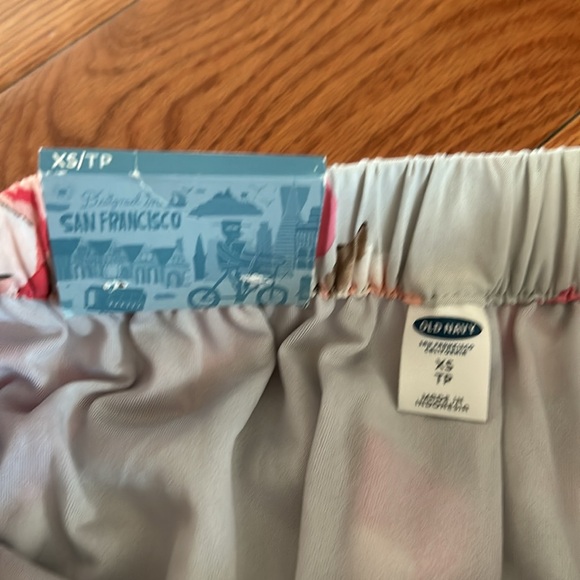 Old Navy floral skirt - Picture 5 of 5